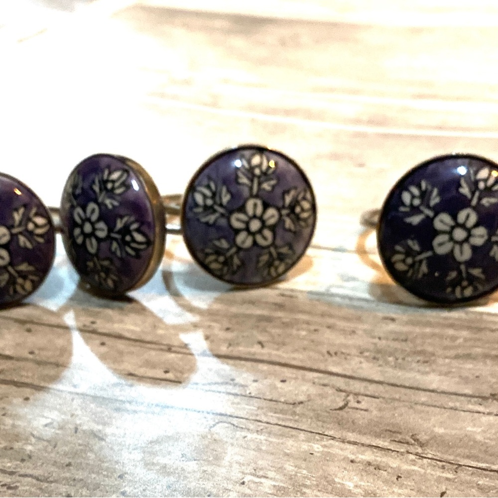 4 Napkin Rings - Picture 3 of 3